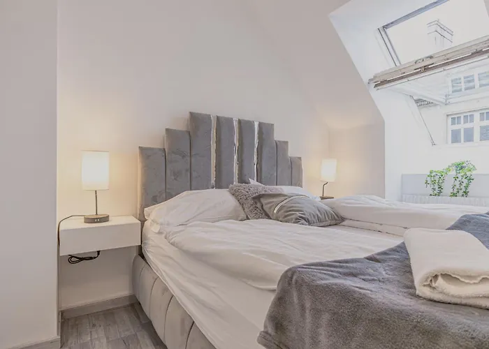 Spacious 2br & 1lr Very In Vienna