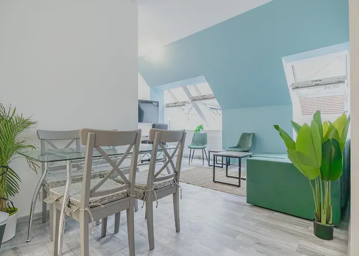 Spacious 2br & 1lr Very In * Вена